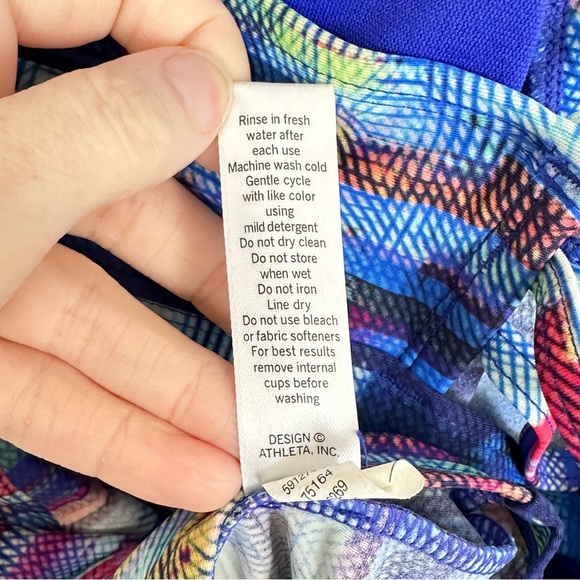 ATHLETHA Tankini Top Colorful Geometric Stripe Strappy Crossover Back, Size M - Picture 7 of 11